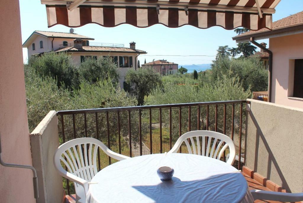 Residenza Riviera Degli Olivi Apartment Torri Del Benaco Exterior foto